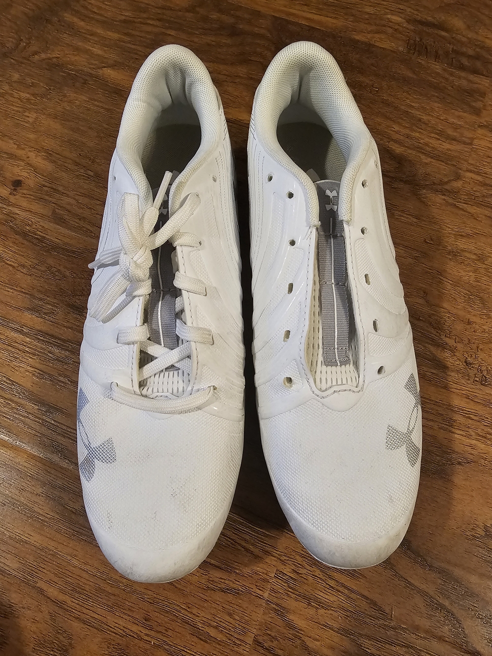 Under Armour Nitro White Football Athletic Sneakers - Mens 10US - Picture 2 of 4